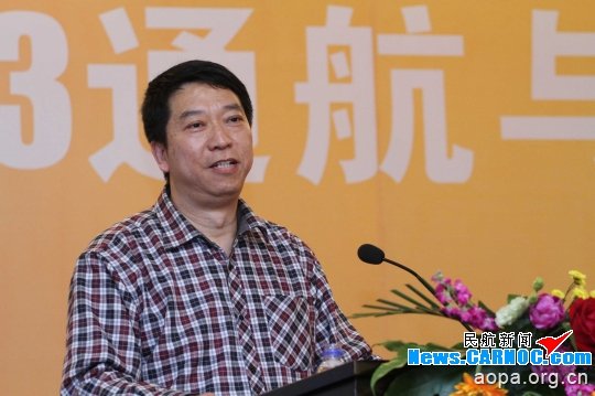 图：天津市东疆保税区管委会主任张忠东。