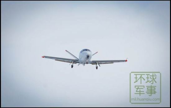 中航工业轻型喷气公务机愿景SF50首飞成功